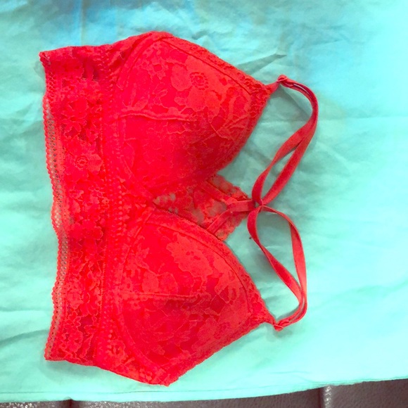Victoria's Secret Tops - BEAUTIFUL HOT BRALETTE💥💥💥